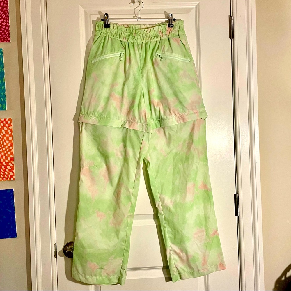 Fabletics running/hiking pants that convert into shorts! Lightweight and cute!